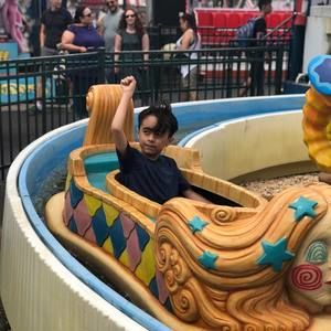 Meet your Posher, Eddie